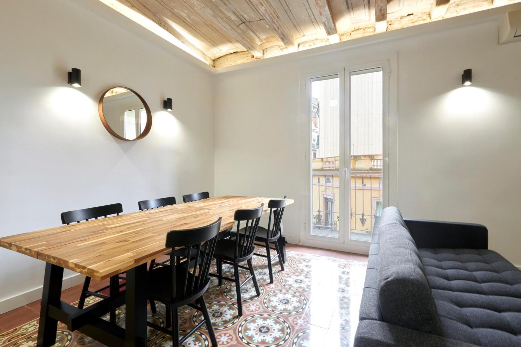 Comfortable Apartment Next To Apolo Theater Барселона Екстериор снимка